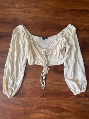 Lulu's Cream Lace-Up Peasant Crop Blouse